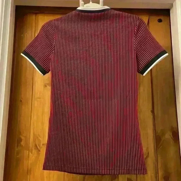 J Lindeberg Women’s Parvin Short Sleeve Top in Barbados cherry XS - Picture 6 of 7